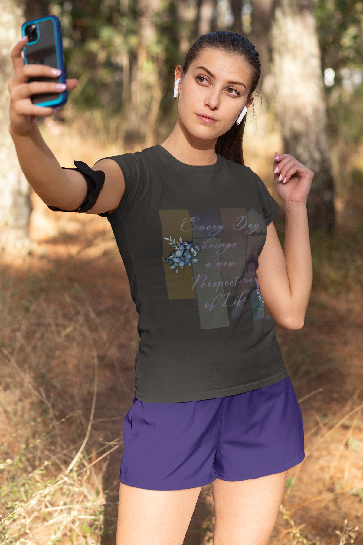 Everyday Women's T-Shirt Black